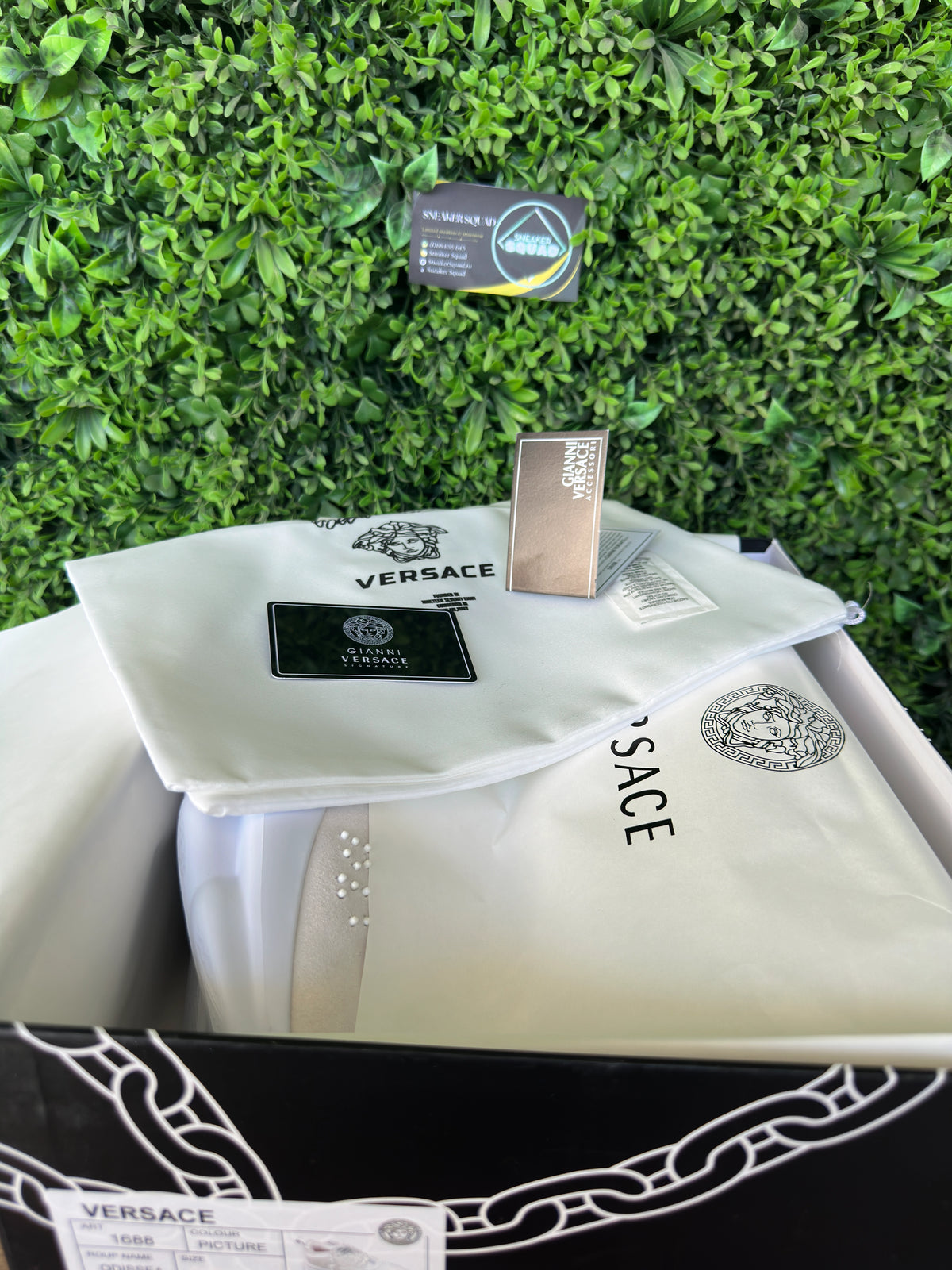 VERSACE Chain Reaction White