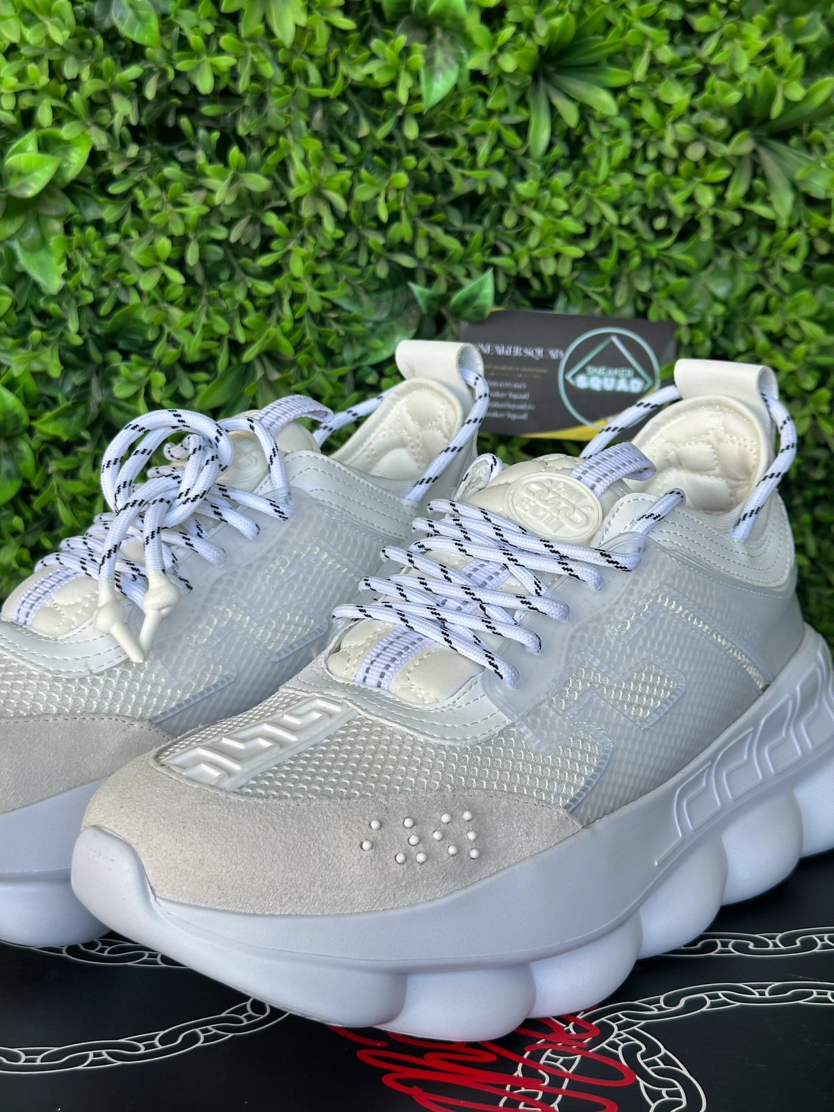 VERSACE Chain Reaction White