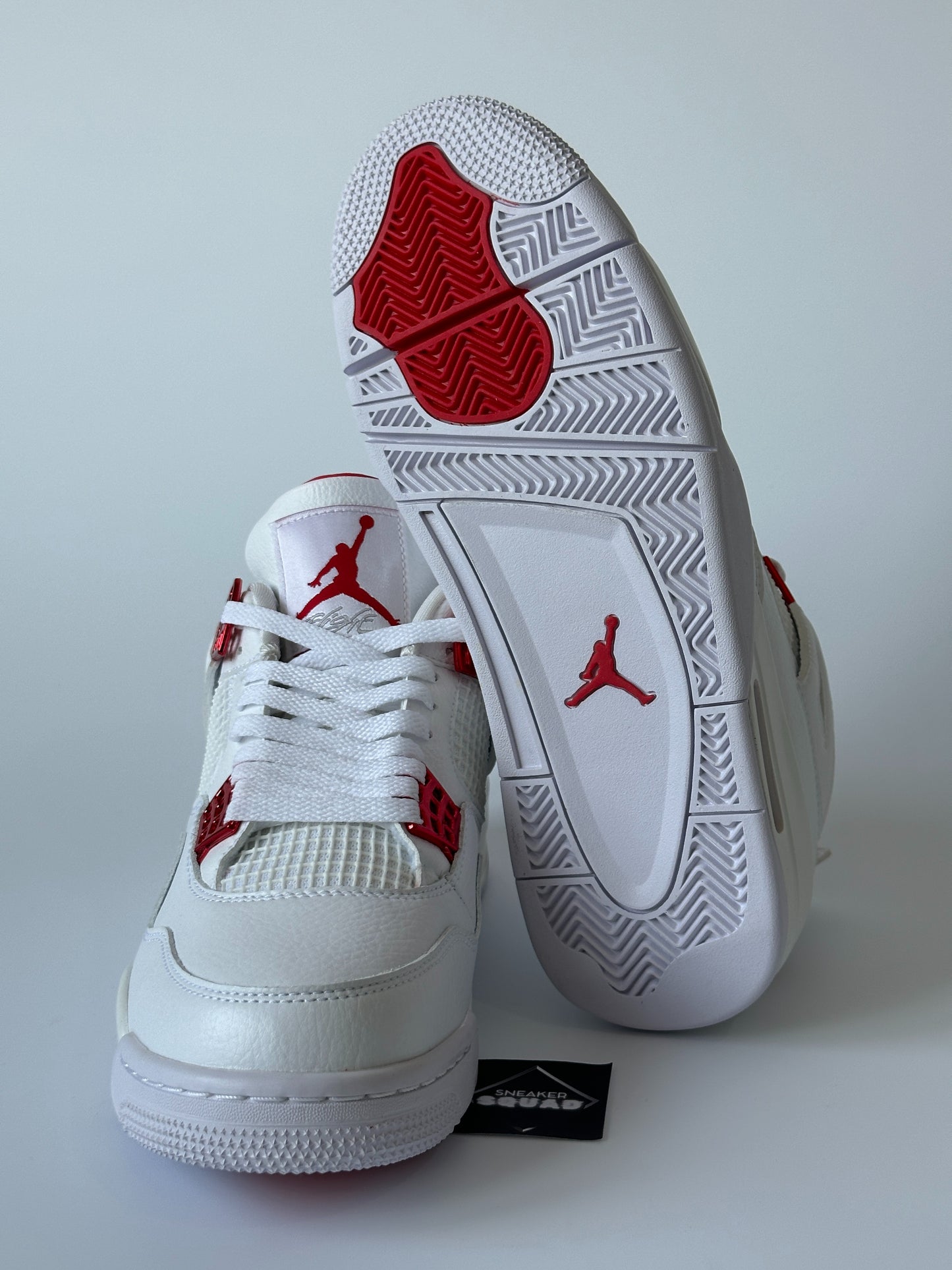 J4 Metalic Red