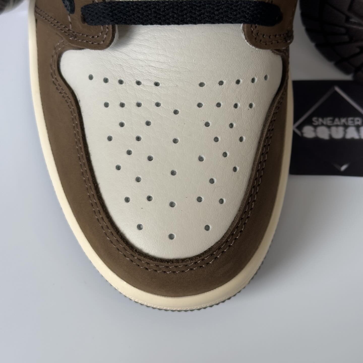 J1 T Scott Mocha