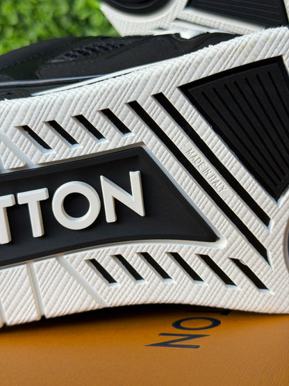 Louis Vuitton LV Skate Black