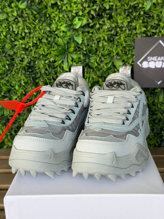 1000 Grey