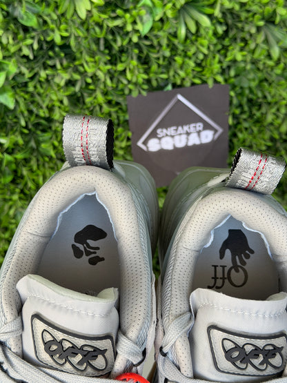 1000 Grey