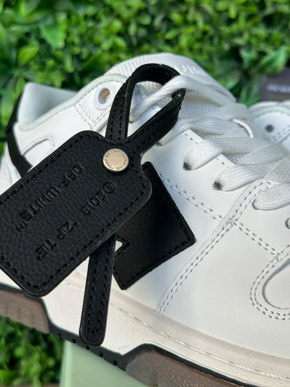 OFF WHITE Out Of Office Black & White