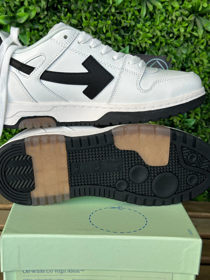 OFF WHITE Out Of Office Black & White