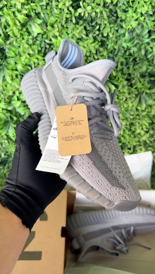 Yeezy Boost 350 V2 Grey